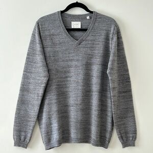 Billy Reid 100% Wool Gray V-Neck Sweater